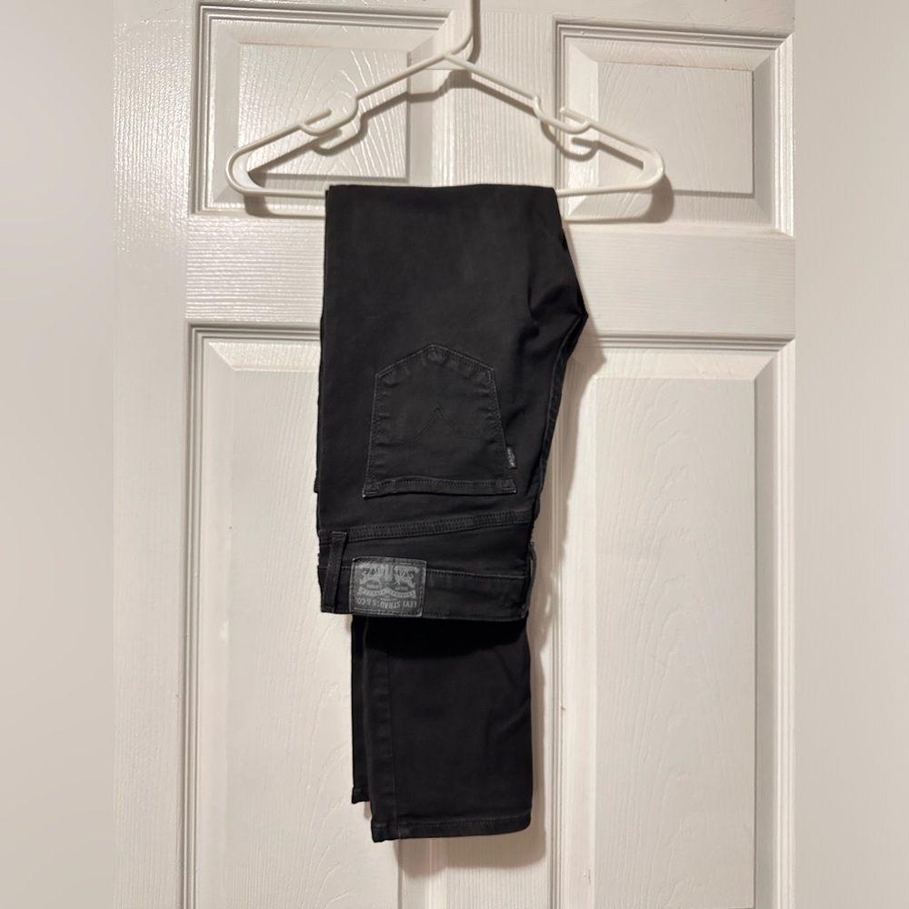 Levi’s black jeans 312 shaping slim